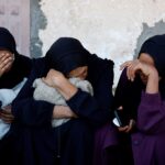 Hamas meet Egypt’s spy chief, says Israel’s attacks on Gaza threaten truce 