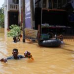 Sri Lanka declares emergency as floods wreak havoc across Colombo 