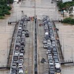 Southern Thailand floods kill 13, leave thousands stranded 